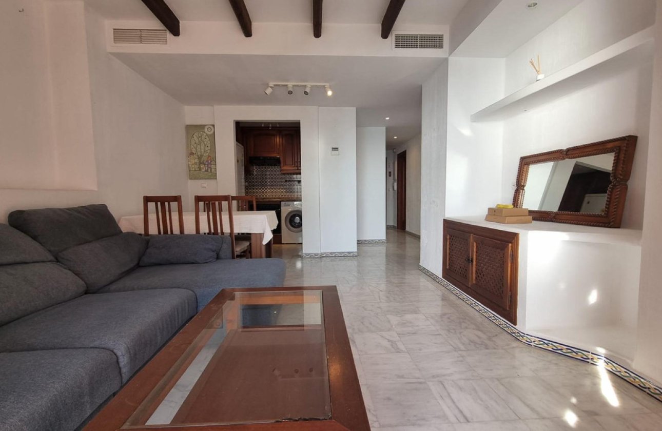 Reventa - Apartamento / piso -
Torrevieja - Torrevieja Centro