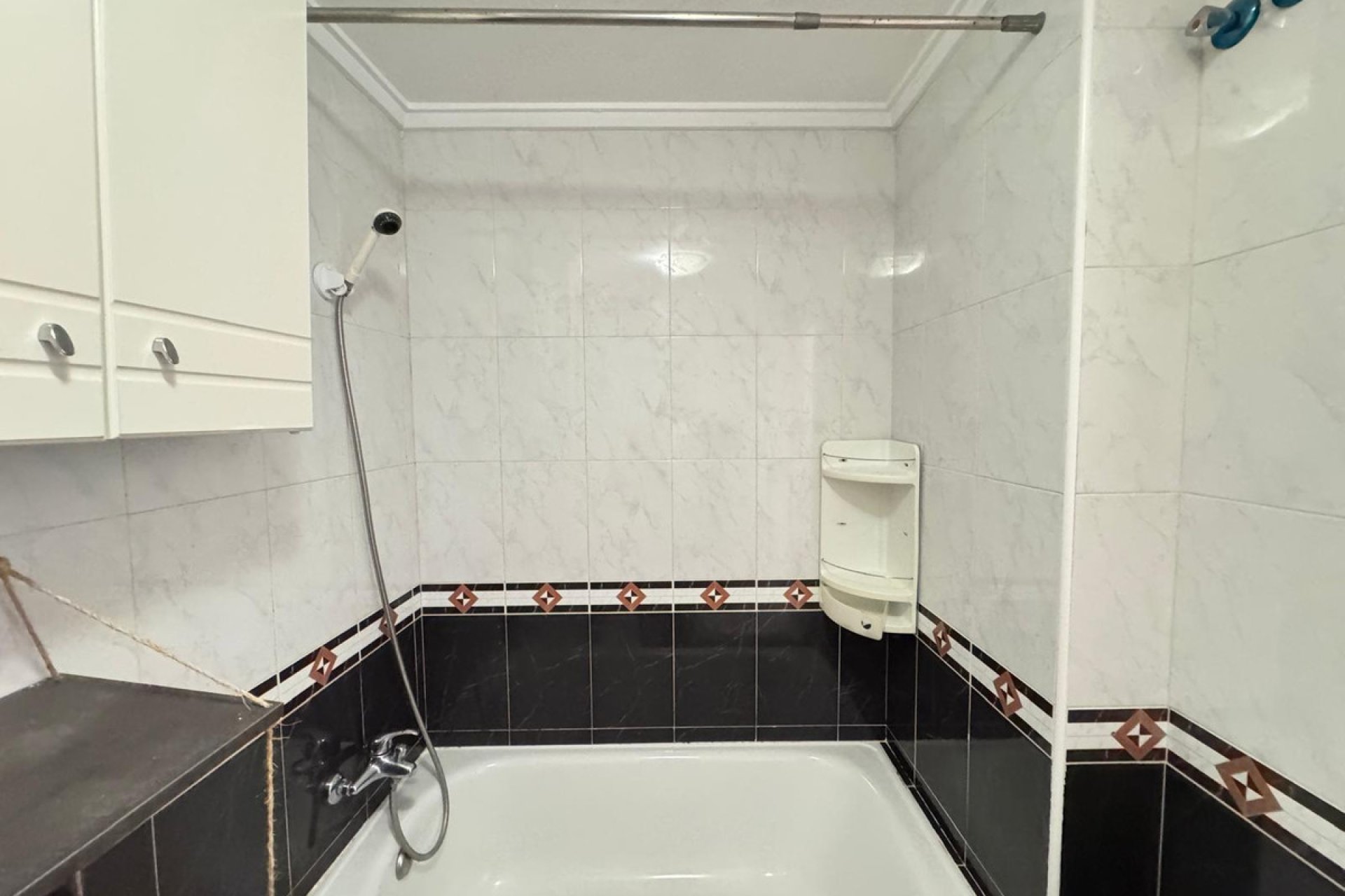 Reventa - Apartamento / piso -
Torrevieja - Torrevieja Centro