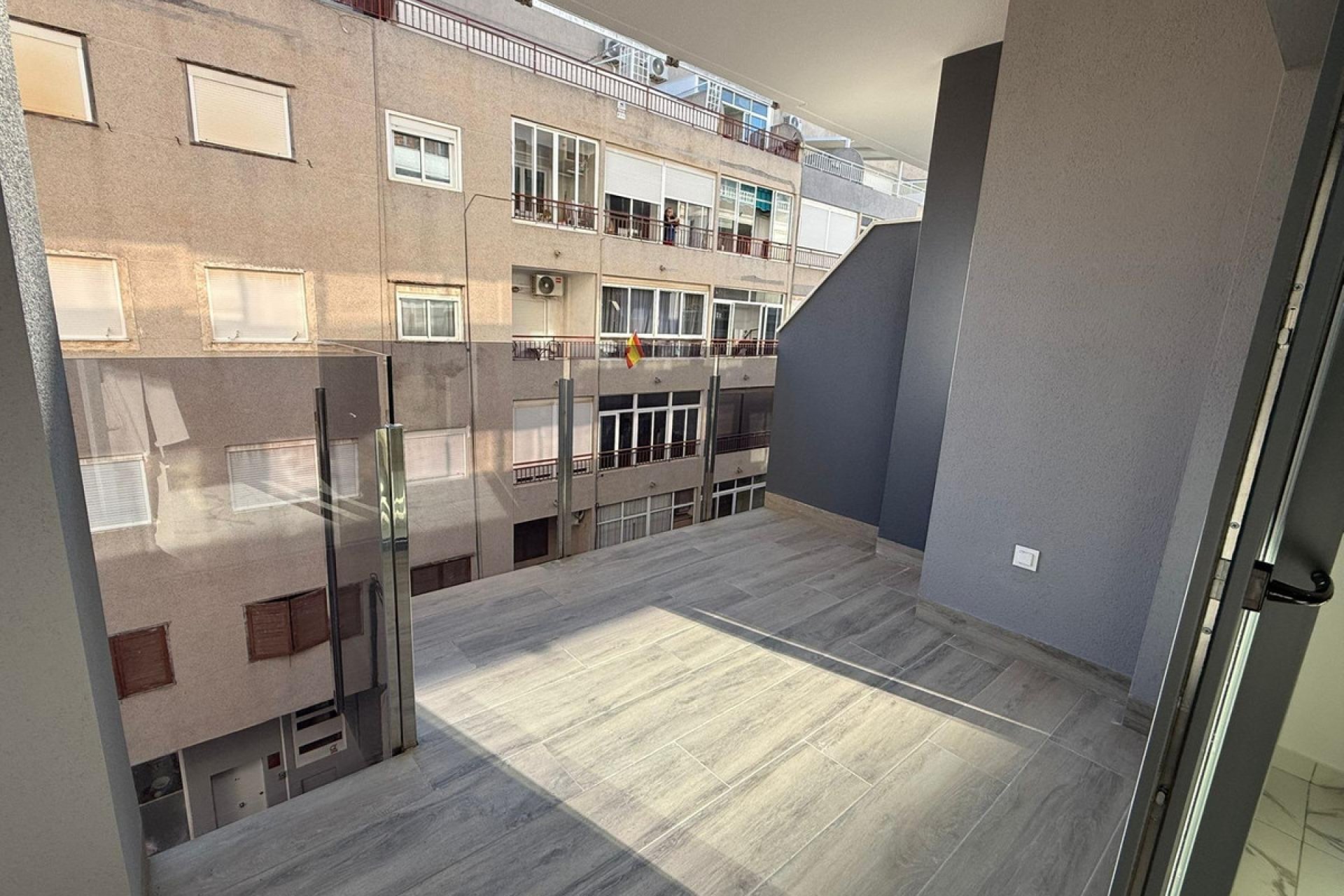 Reventa - Apartamento / piso -
Torrevieja - Torrevieja Centro