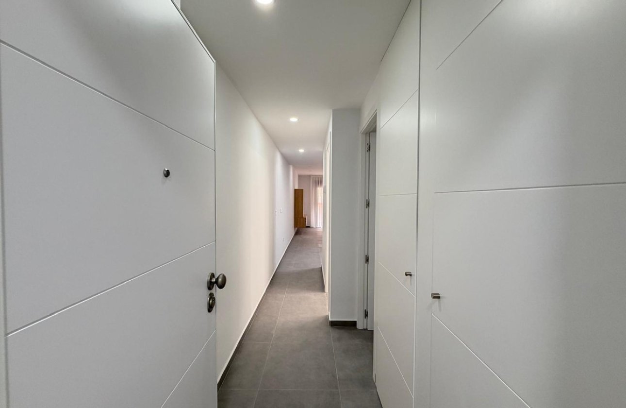 Reventa - Apartamento / piso -
Torrevieja - Torrevieja Centro