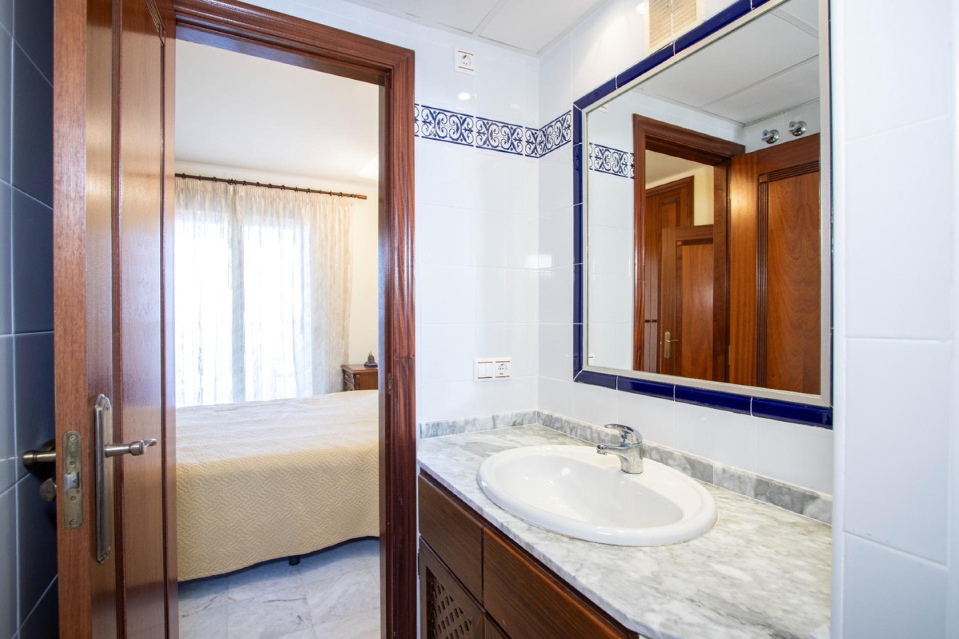 Reventa - Apartamento / piso -
Torrevieja - Torrevieja Centro