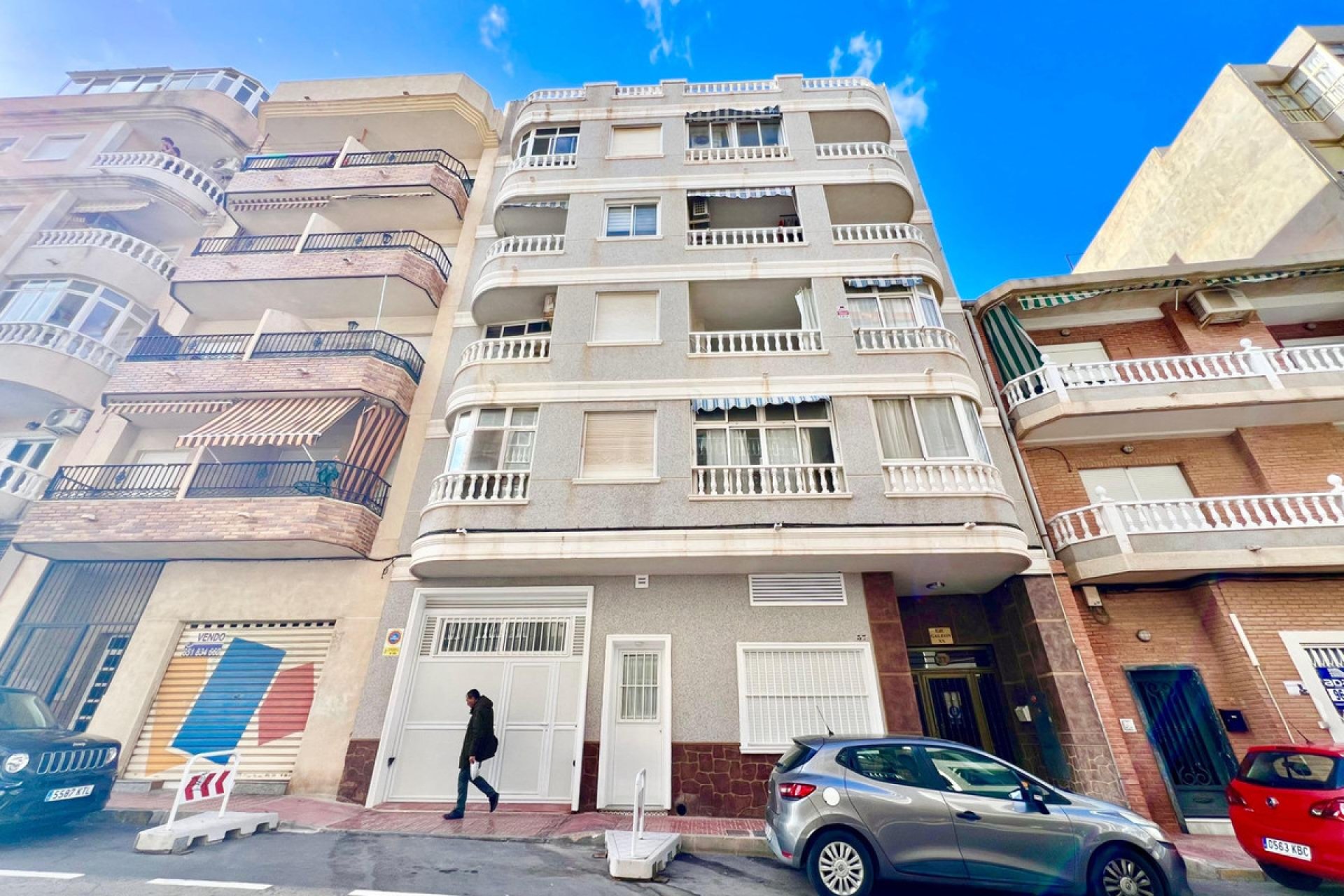 Reventa - Apartamento / piso -
Torrevieja - Torrevieja Centro
