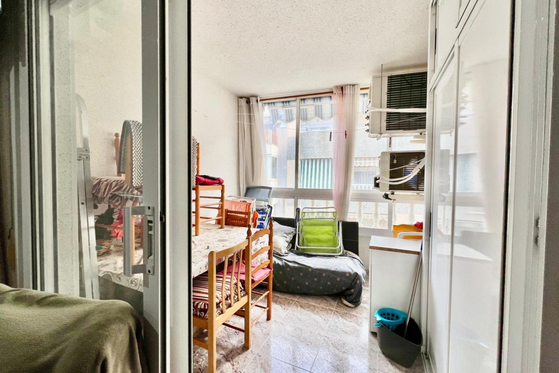 Reventa - Apartamento / piso -
Torrevieja - Torrevieja Centro