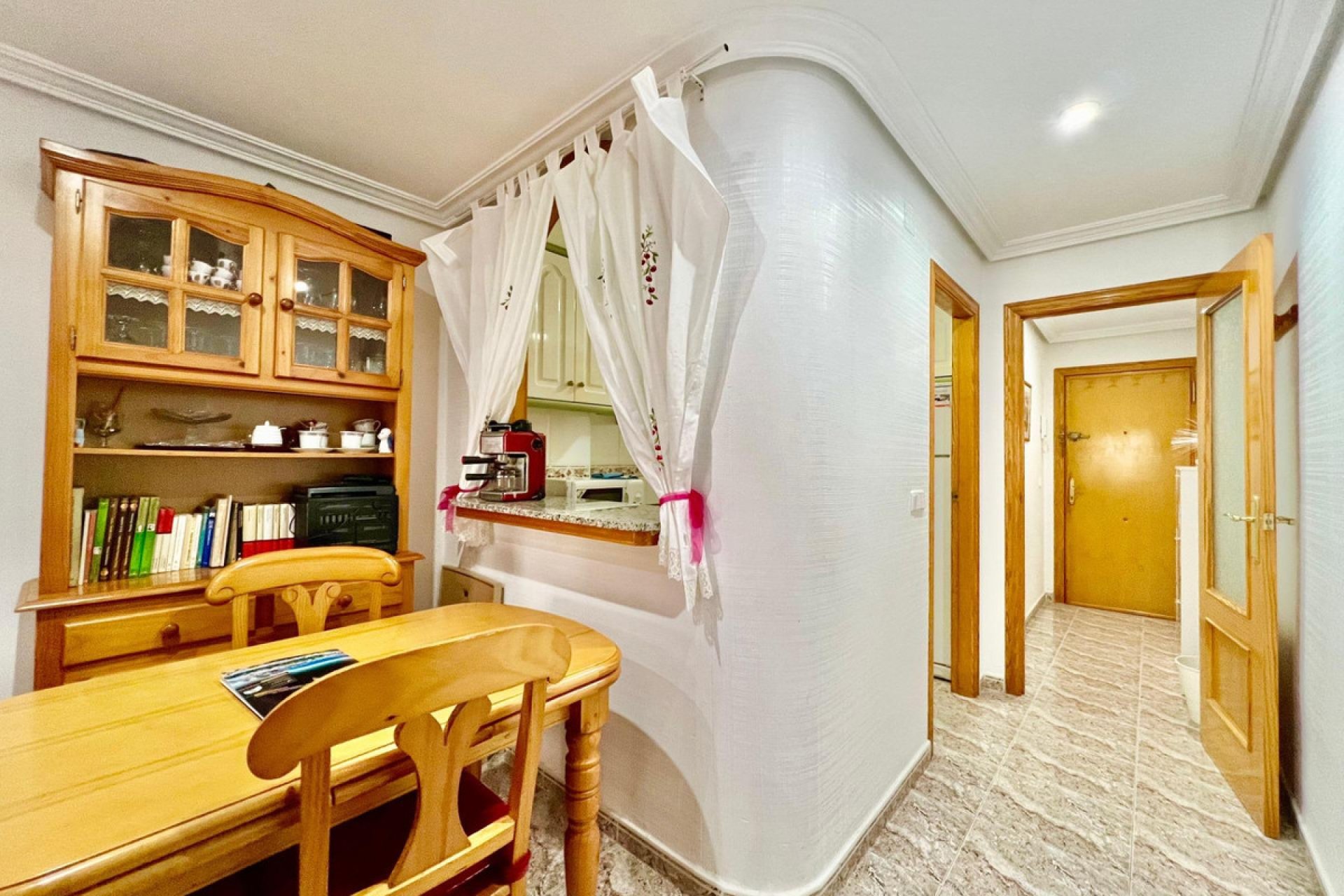 Reventa - Apartamento / piso -
Torrevieja - Torrevieja Centro