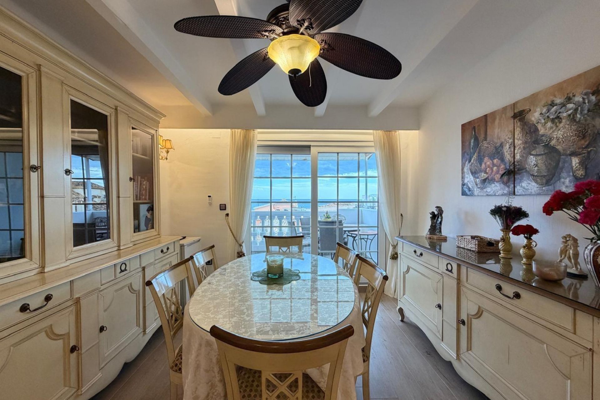 Reventa - Apartamento / piso -
Torrevieja - Torrevieja Centro