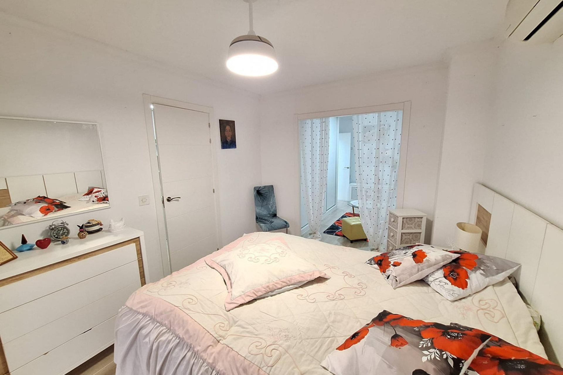 Reventa - Apartamento / piso -
Torrevieja - Torrevieja Centro