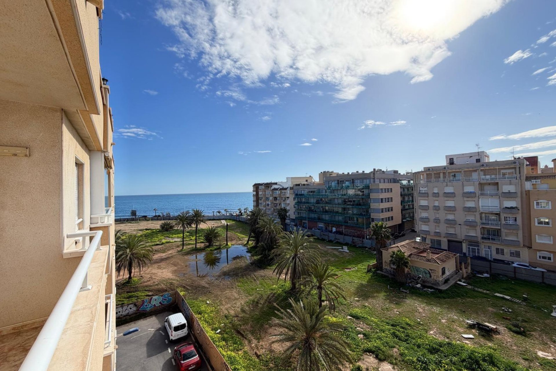 Reventa - Apartamento / piso -
Torrevieja - Torrevieja Centro