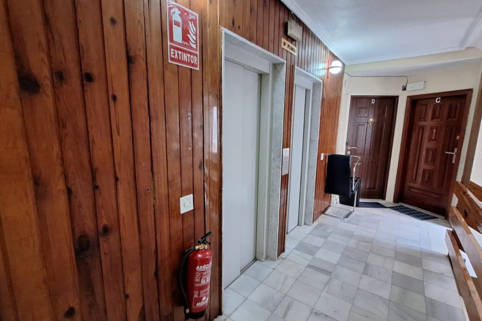 Reventa - Apartamento / piso -
Torrevieja - Torrevieja Centro