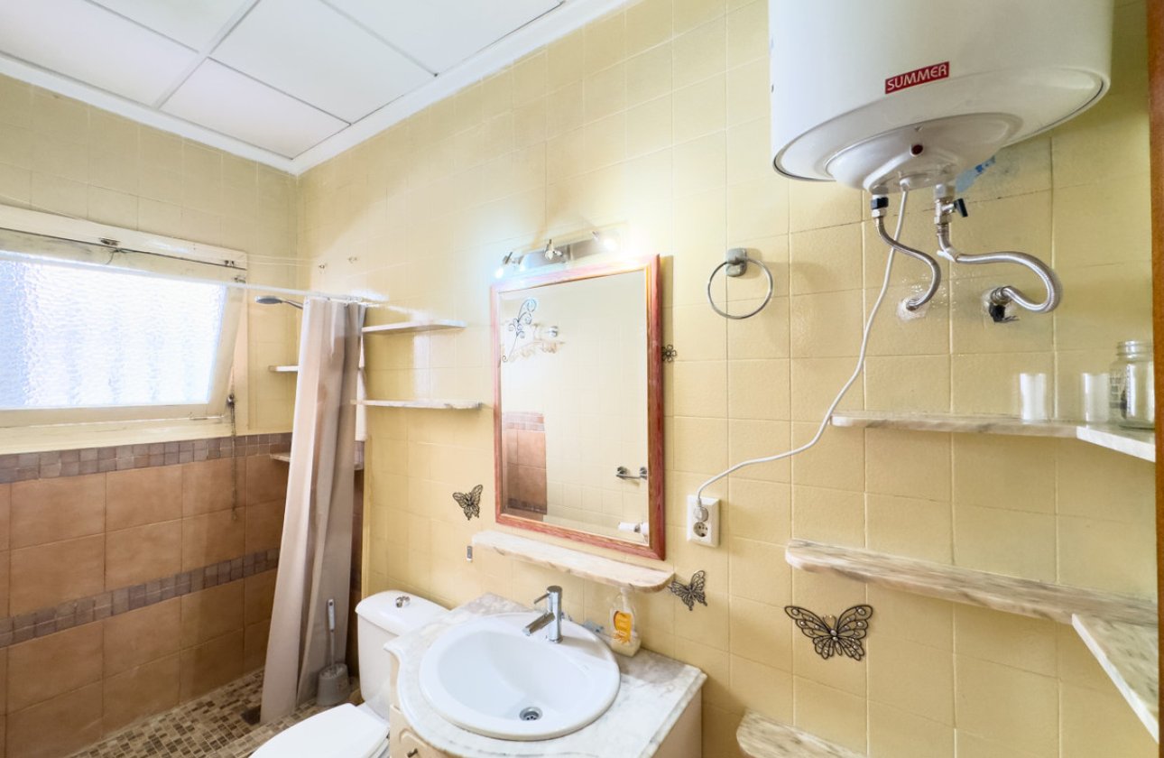 Reventa - Apartamento / piso -
Torrevieja - Torrevieja Centro