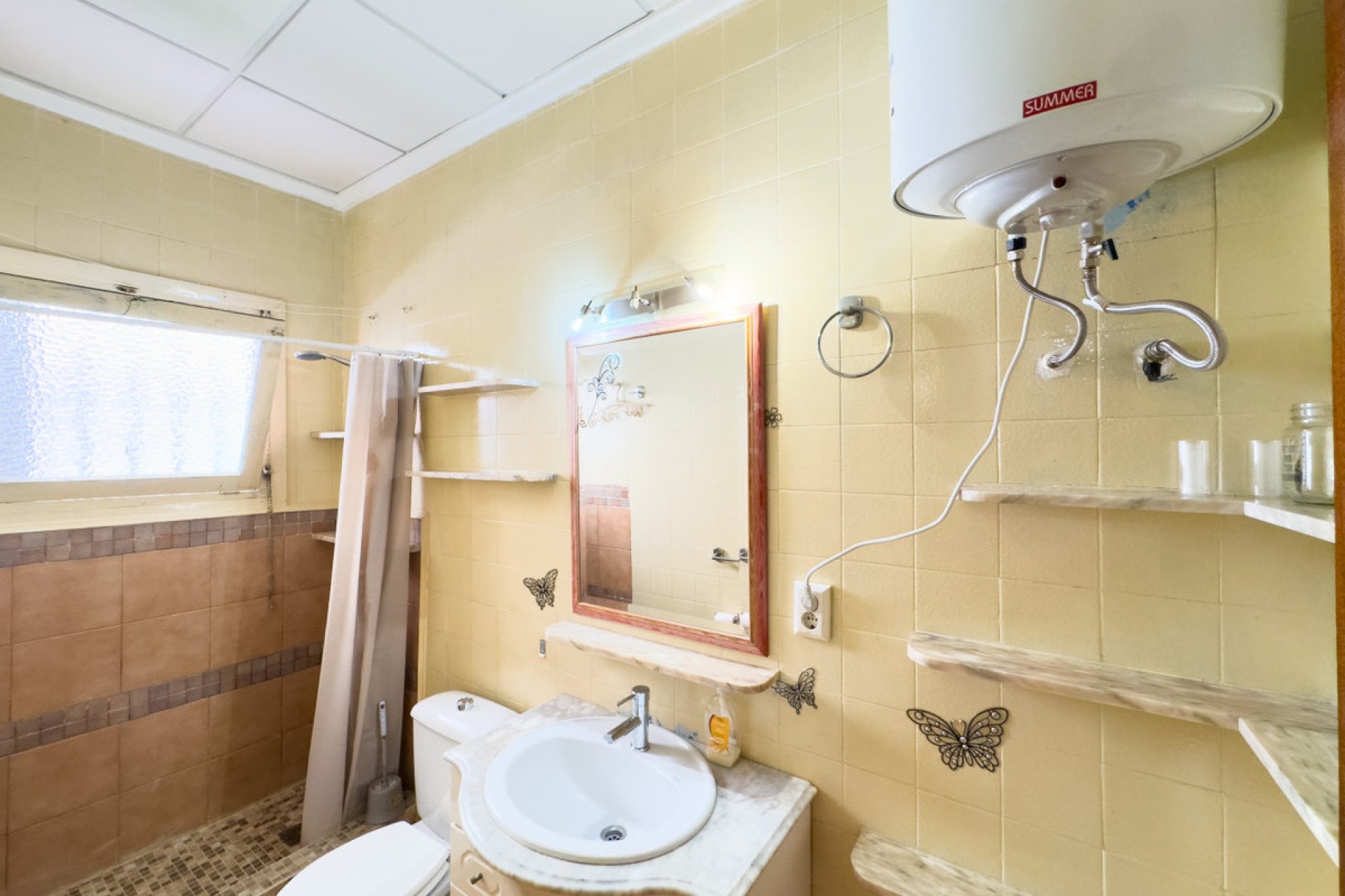 Reventa - Apartamento / piso -
Torrevieja - Torrevieja Centro