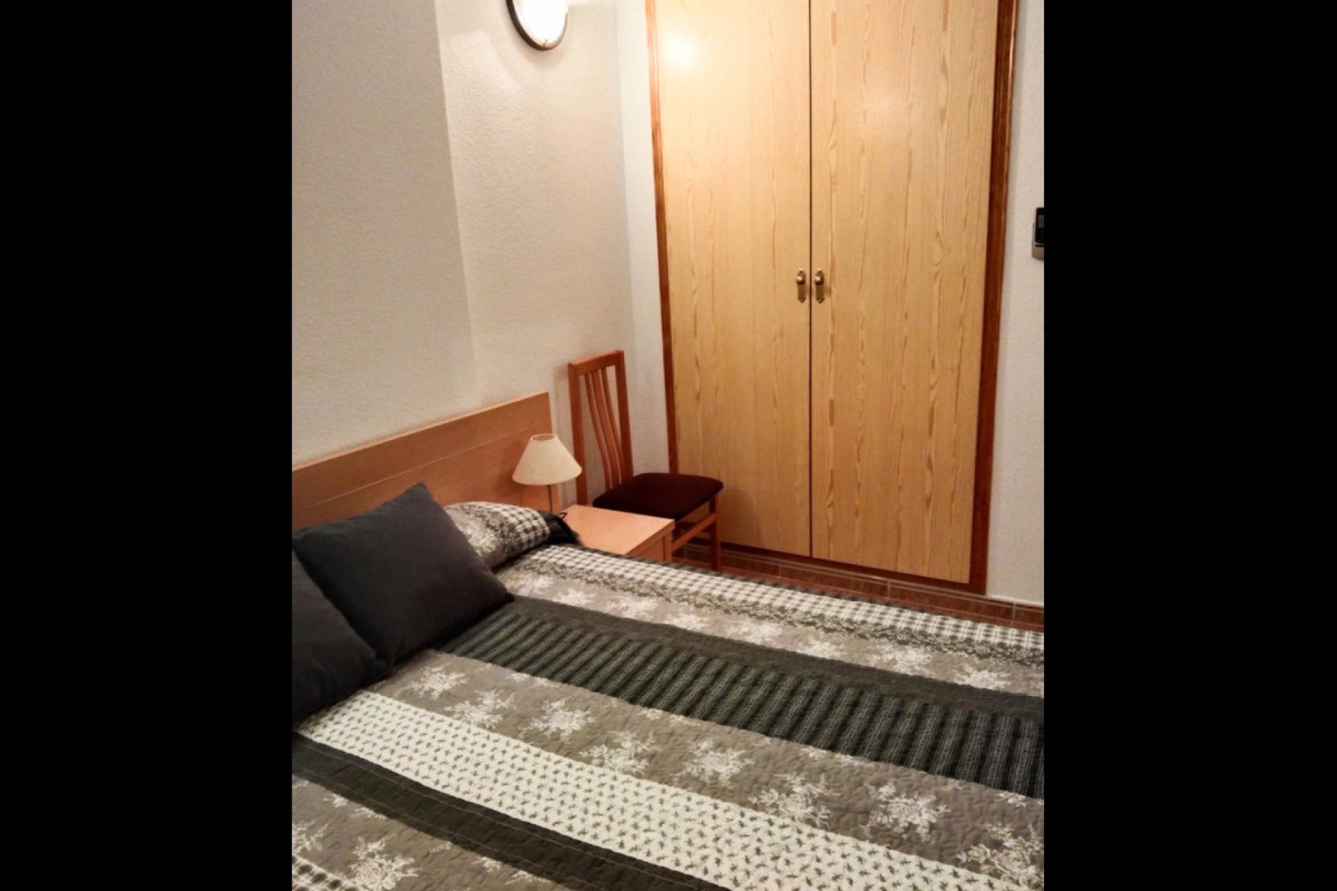 Reventa - Apartamento / piso -
Torrevieja - Torrevieja Centro