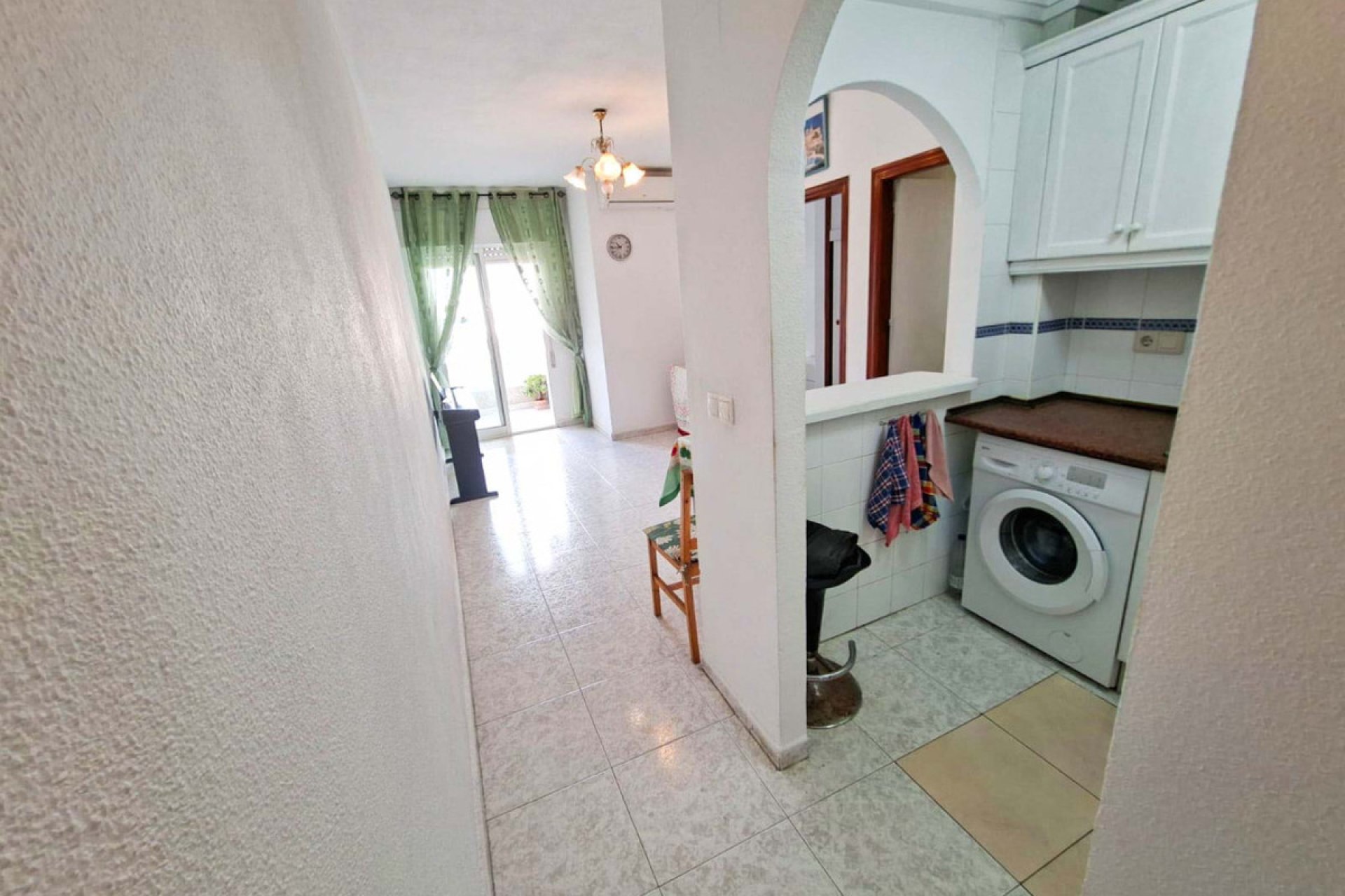 Reventa - Apartamento / piso -
Torrevieja - Torrevieja Centro