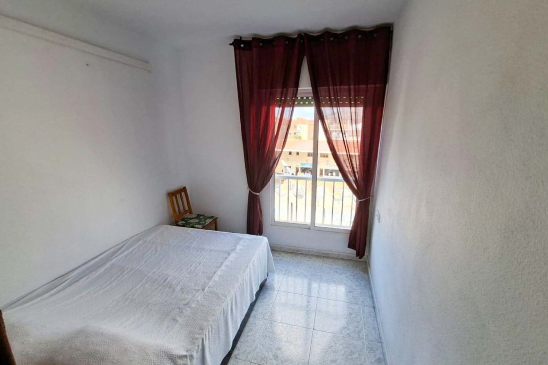 Reventa - Apartamento / piso -
Torrevieja - Torrevieja Centro