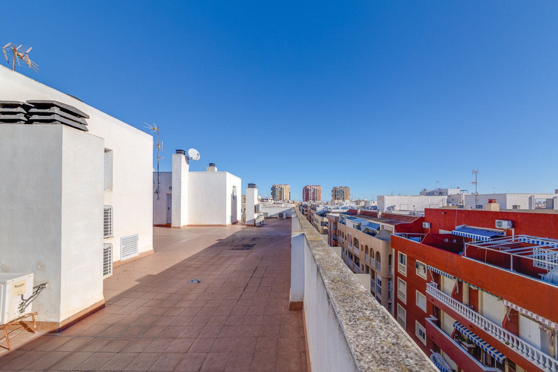 Reventa - Apartamento / piso -
Torrevieja - Torrevieja Centro