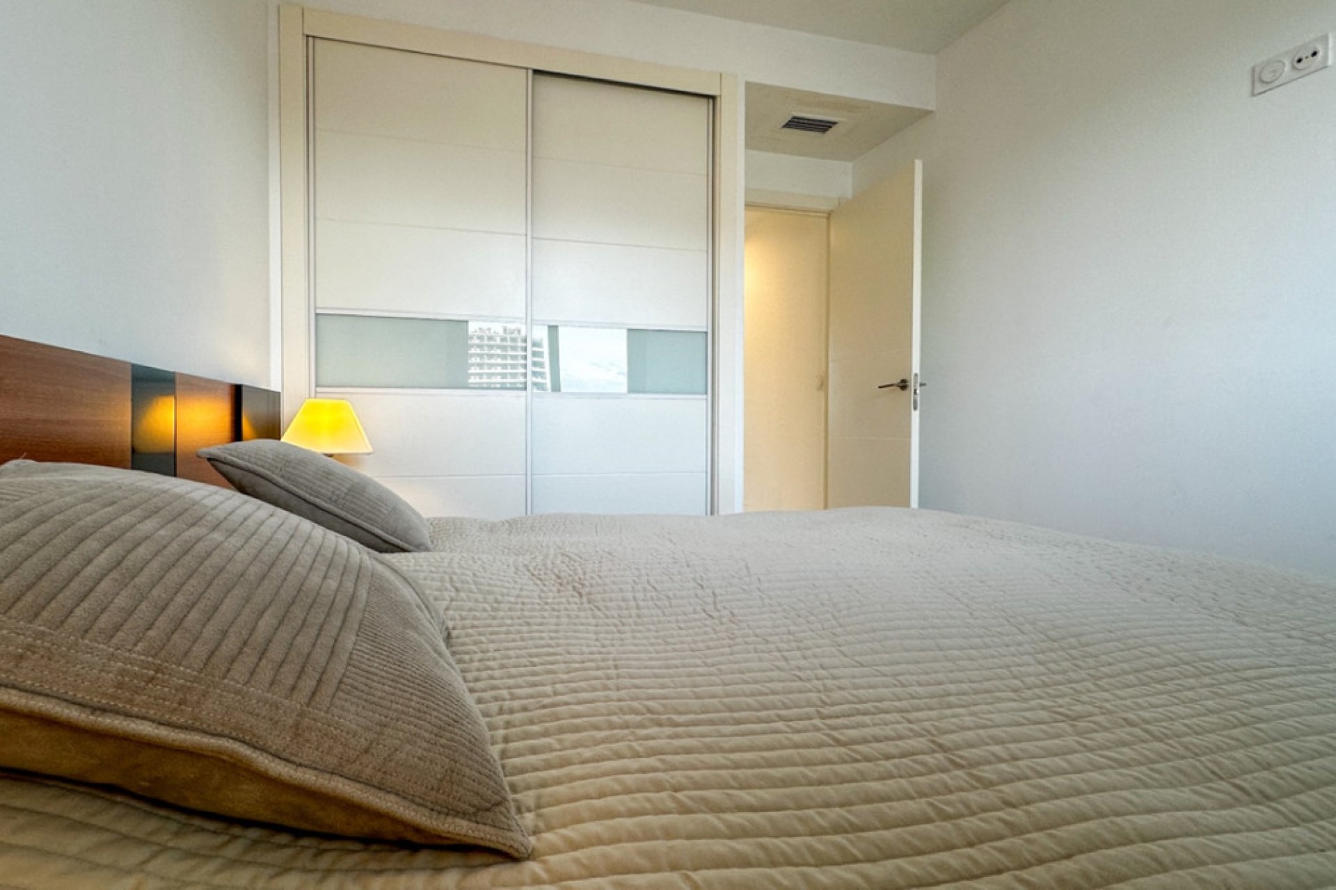 Reventa - Apartamento / piso -
Torrevieja - Torrevieja Centro