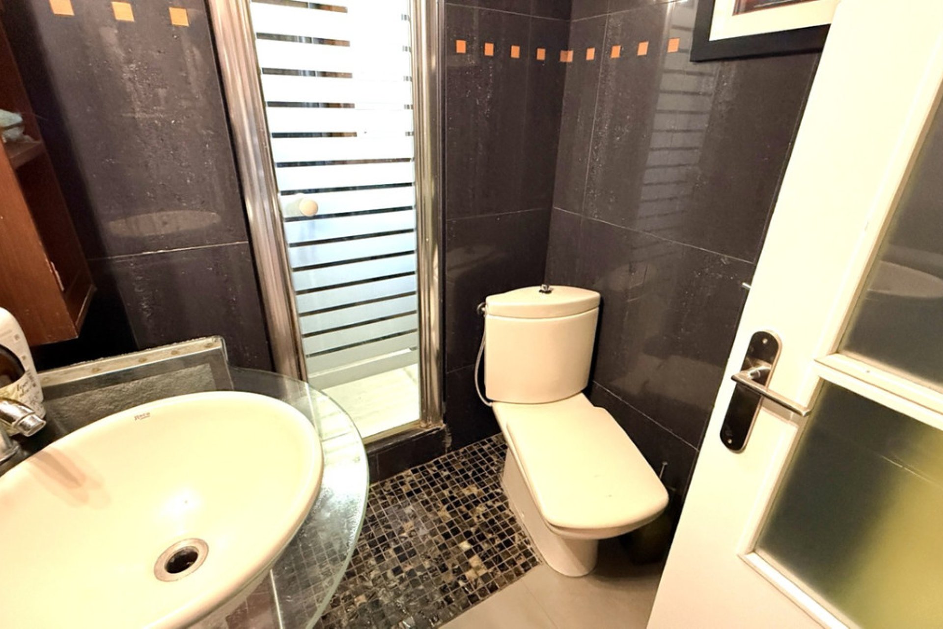 Reventa - Apartamento / piso -
Torrevieja - Torrevieja Centro