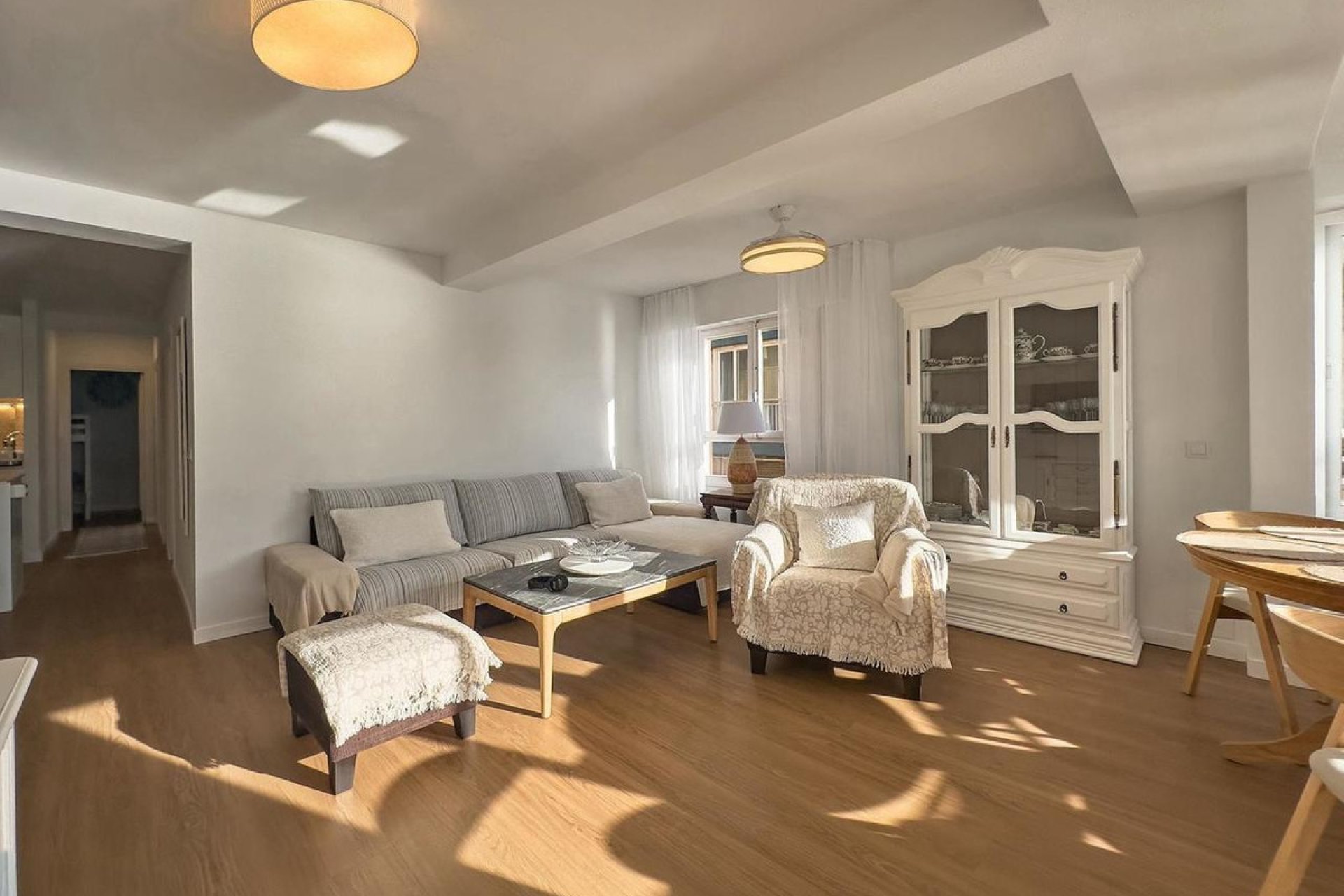 Reventa - Apartamento / piso -
Torrevieja - Torrevieja Centro