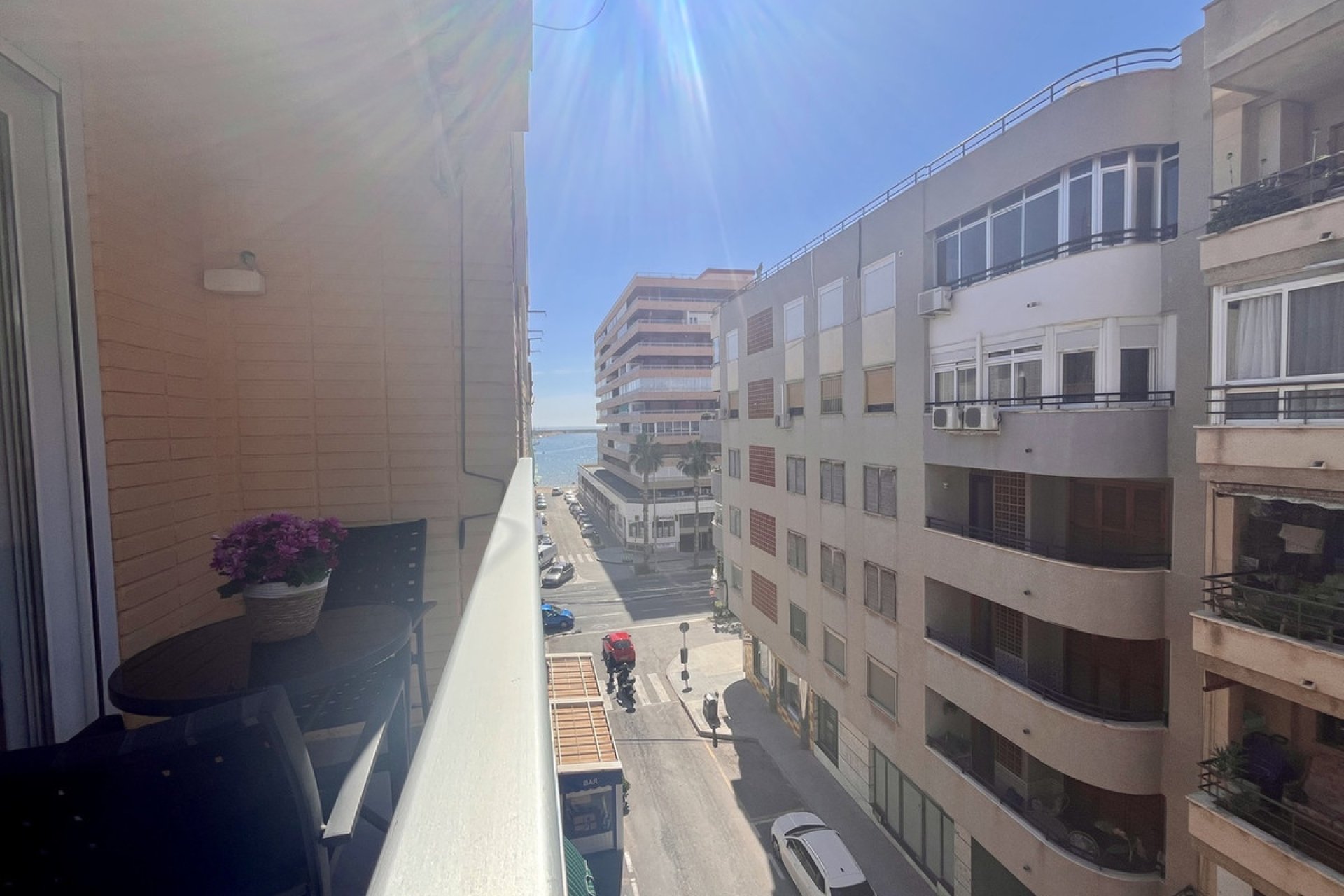 Reventa - Apartamento / piso -
Torrevieja - Torrevieja Centro