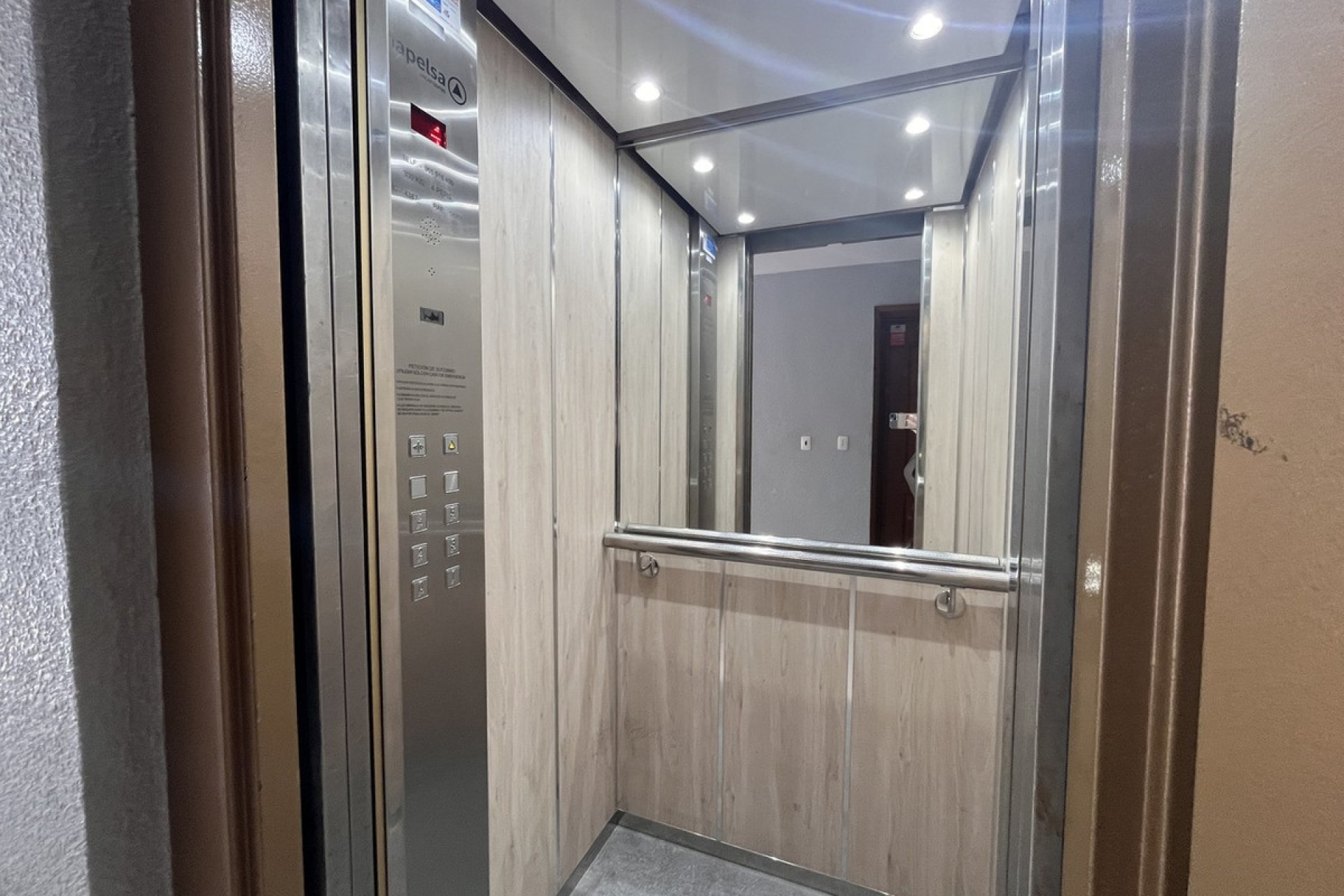 Reventa - Apartamento / piso -
Torrevieja - Torrevieja Centro