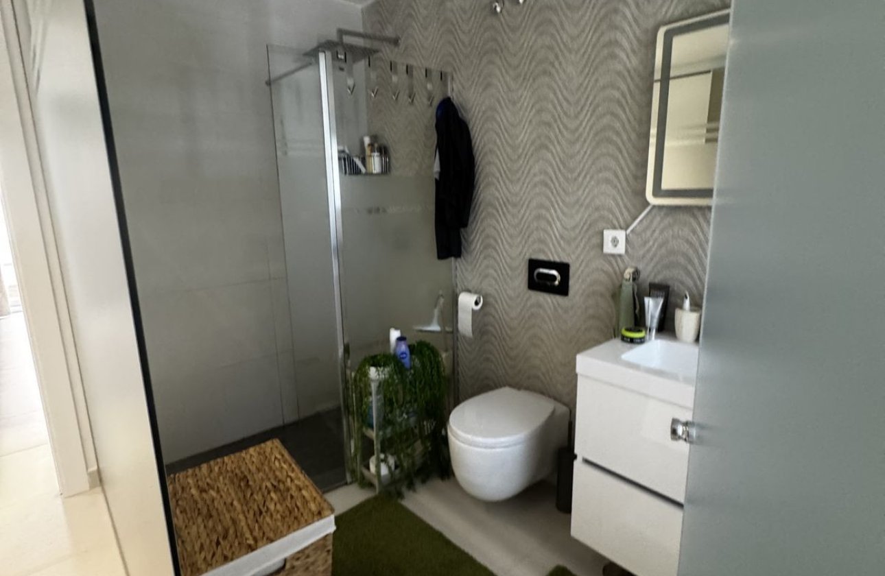 Reventa - Apartamento / piso -
Torrevieja - Torrevieja Centro