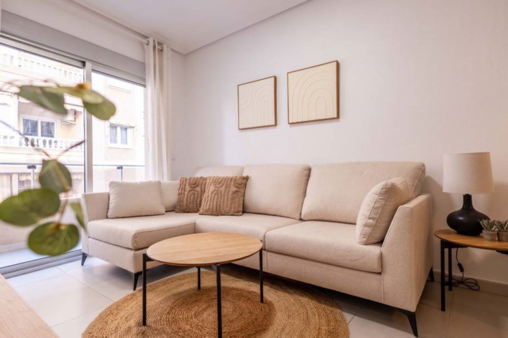 Reventa - Apartamento / piso -
Torrevieja - Torrevieja Centro