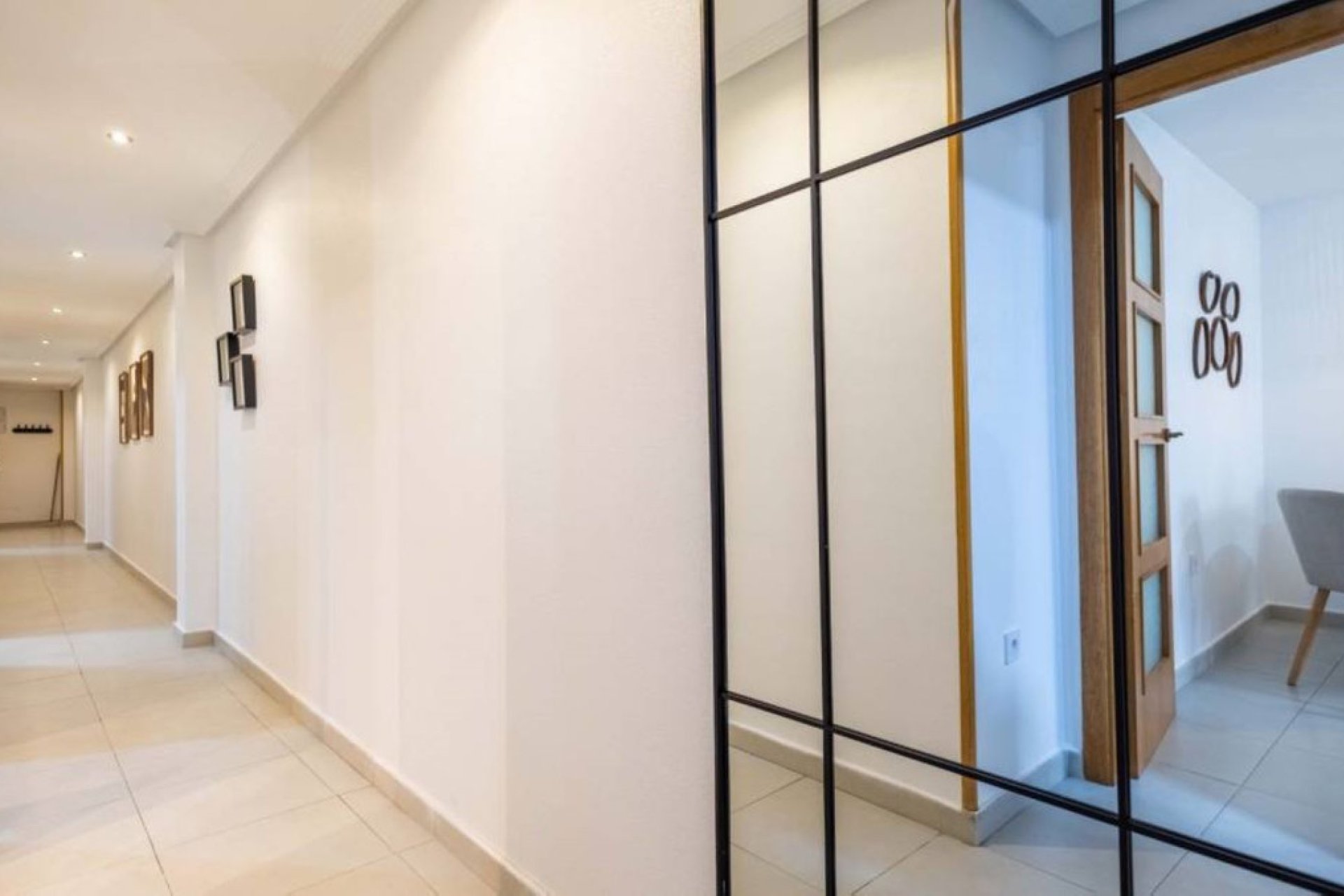 Reventa - Apartamento / piso -
Torrevieja - Torrevieja Centro