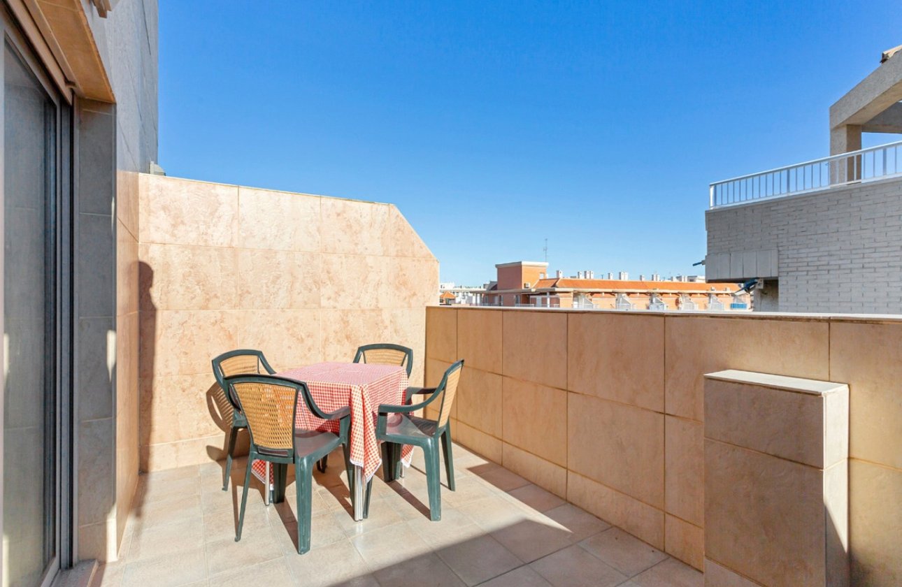 Reventa - Apartamento / piso -
Torrevieja - Torrevieja Centro