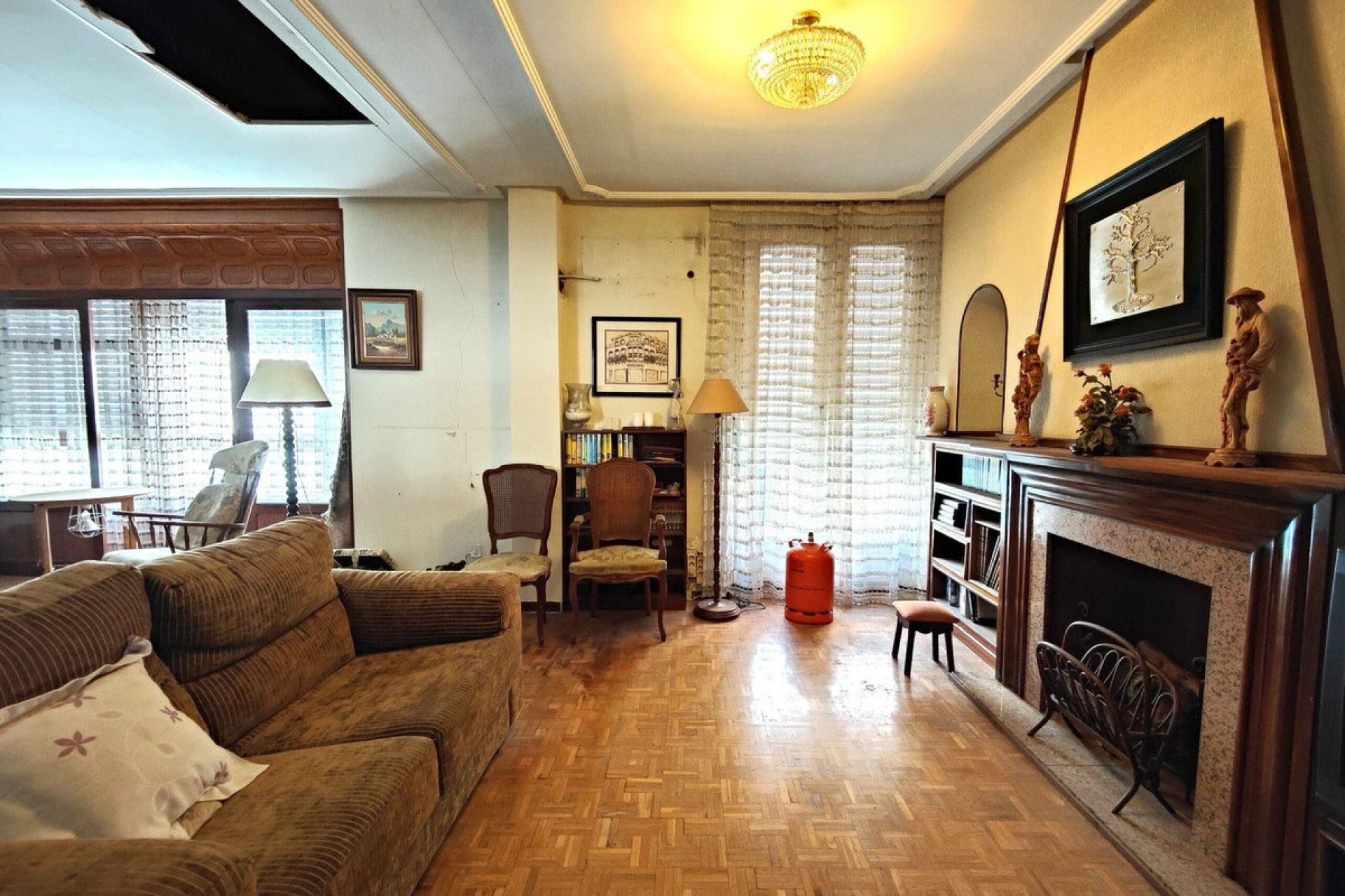 Reventa - Apartamento / piso -
Torrevieja - Torrevieja Centro