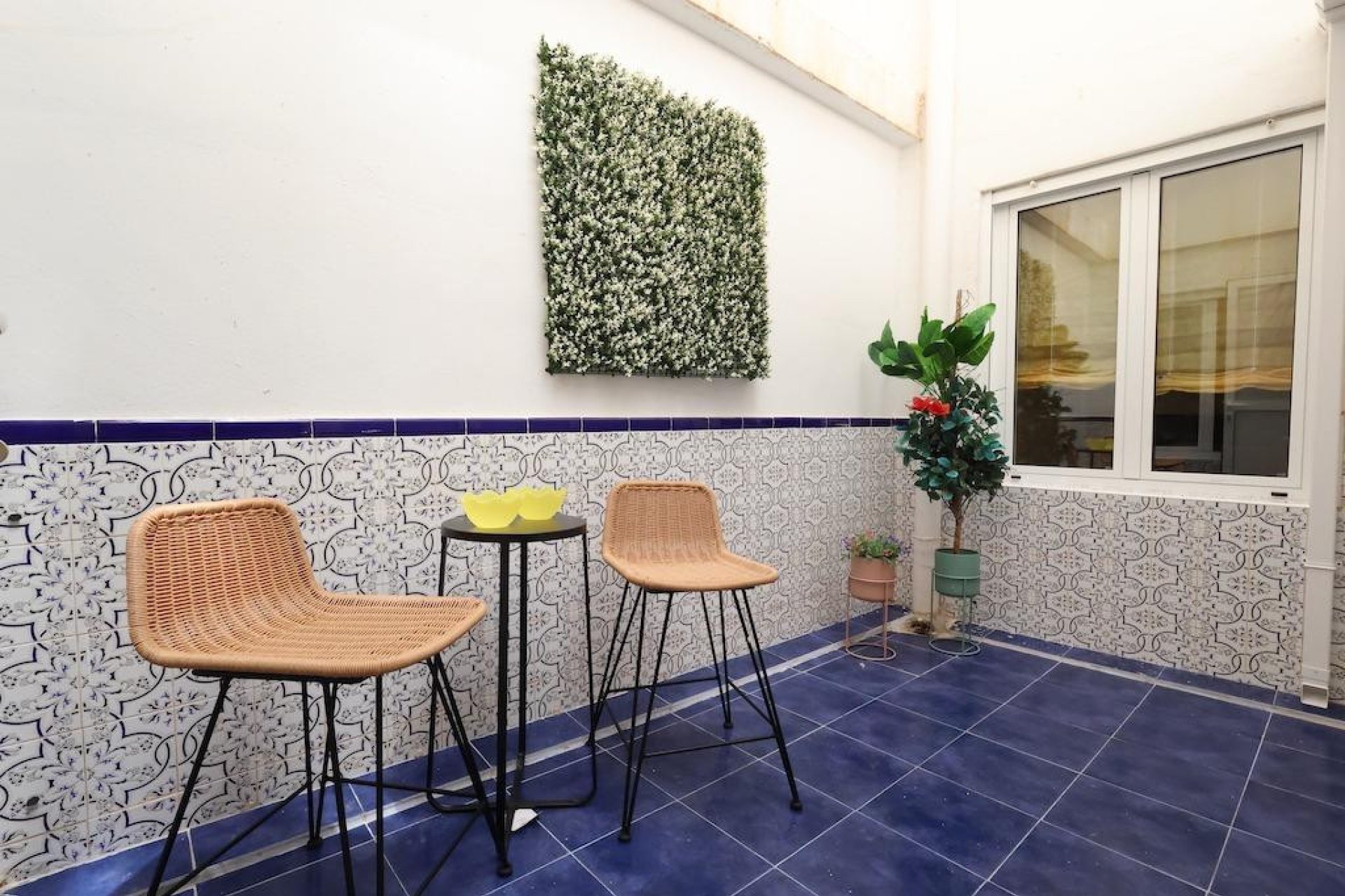 Reventa - Apartamento / piso -
Torrevieja - Torrevieja Centro