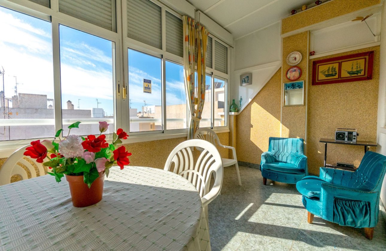 Reventa - Apartamento / piso -
Torrevieja - Torrevieja Centro