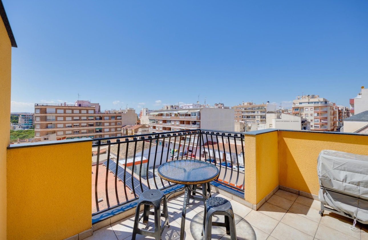 Reventa - Apartamento / piso -
Torrevieja - Torrevieja Centro