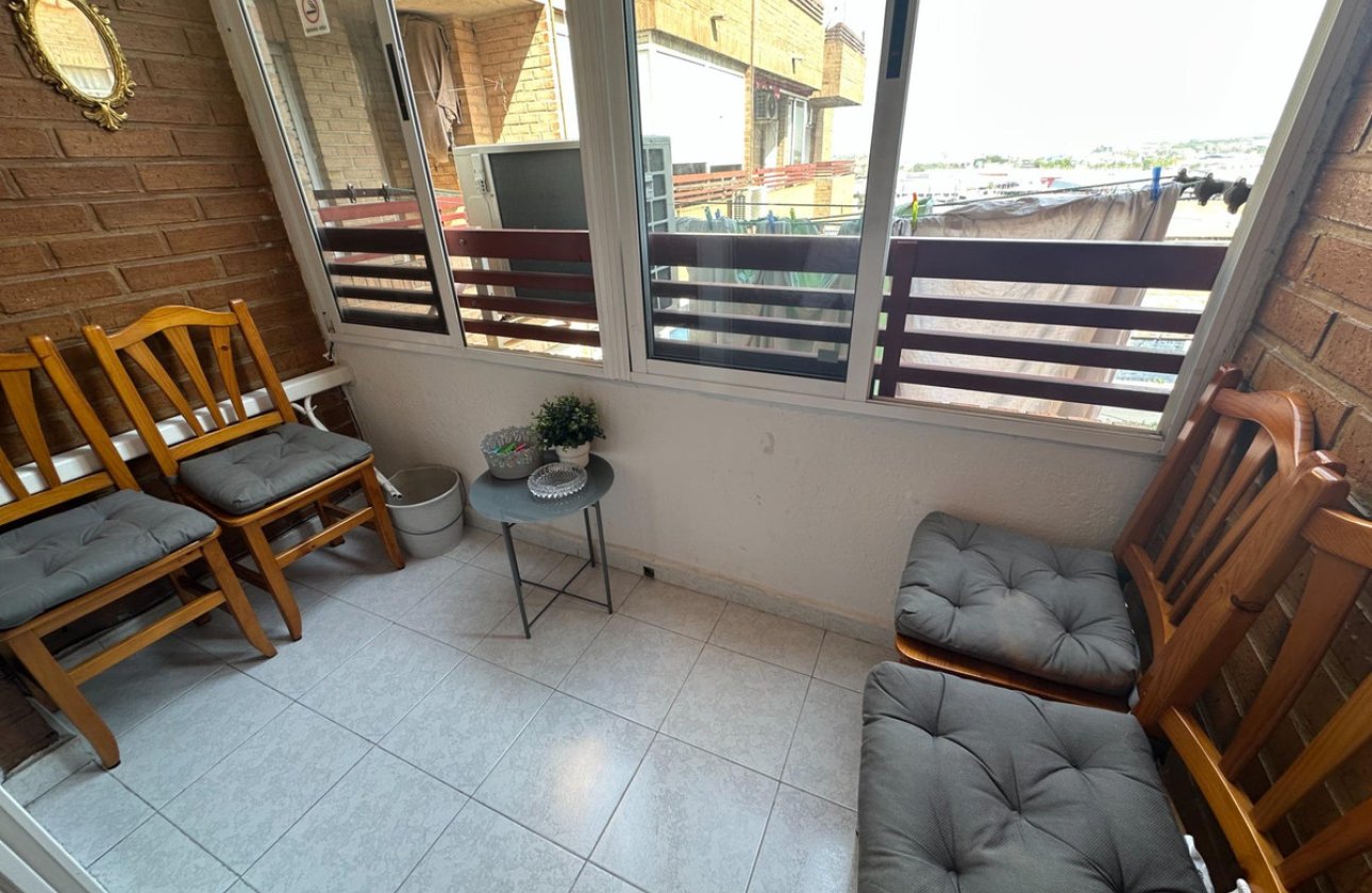 Reventa - Apartamento / piso -
Torrevieja - Torrevieja Centro
