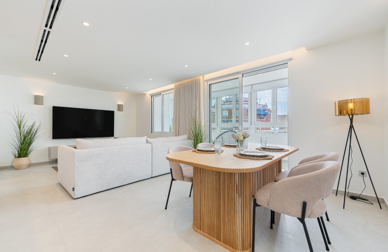 Reventa - Apartamento / piso -
Torrevieja - Torrevieja Centro