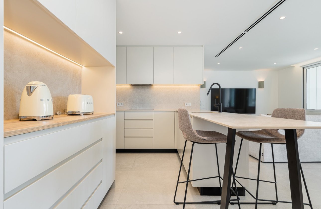 Reventa - Apartamento / piso -
Torrevieja - Torrevieja Centro