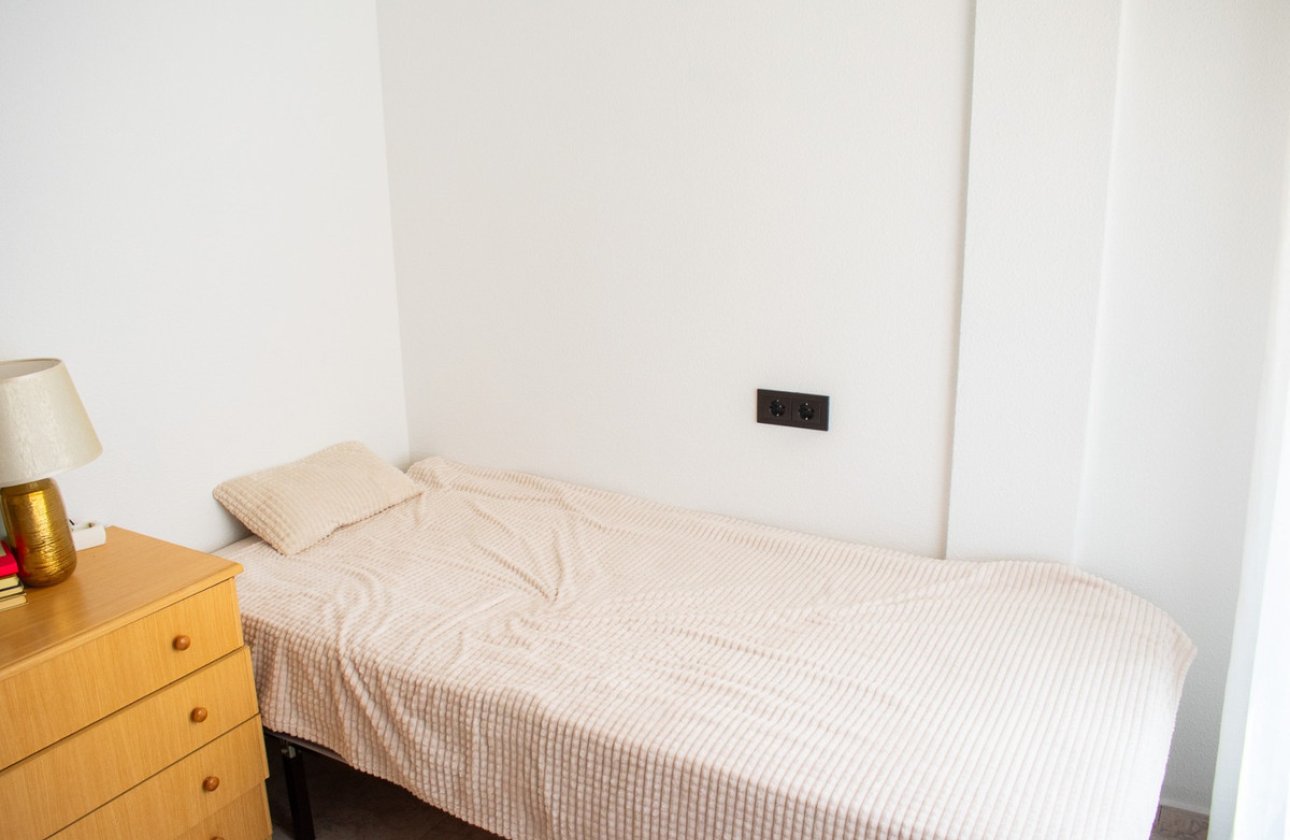 Reventa - Apartamento / piso -
Torrevieja - Torrevieja Centro