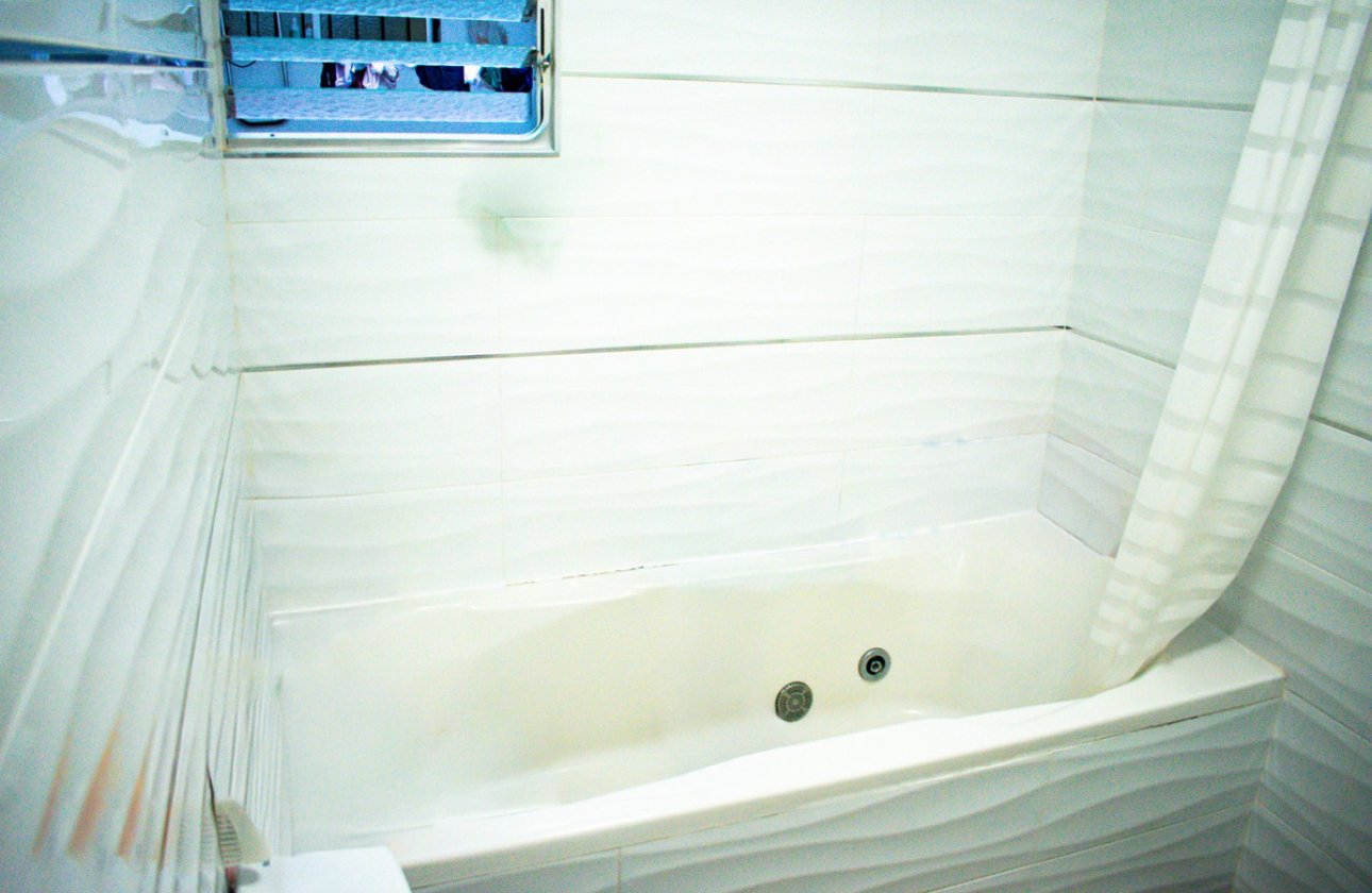 Reventa - Apartamento / piso -
Torrevieja - Torrevieja Centro