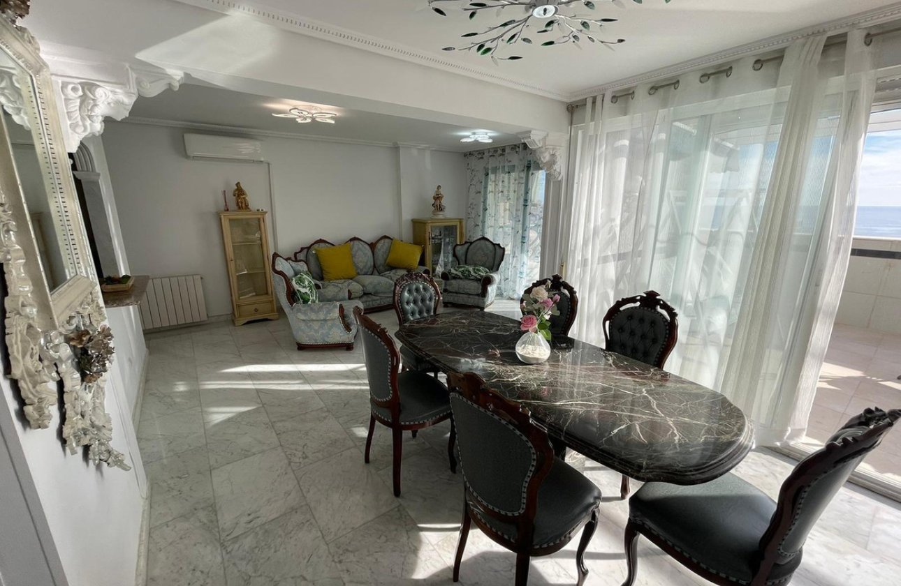 Reventa - Apartamento / piso -
Villajoyosa - Villajoyosa Centro