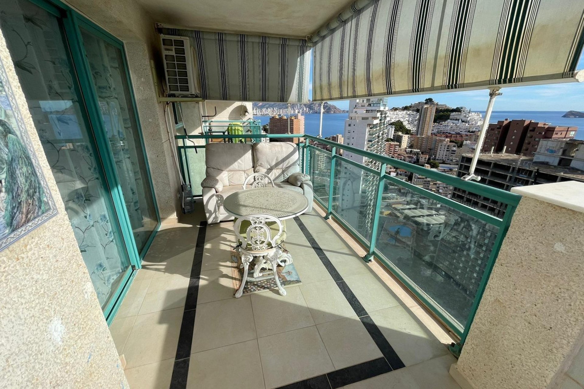 Reventa - Apartamento / piso -
Villajoyosa - Villajoyosa Centro