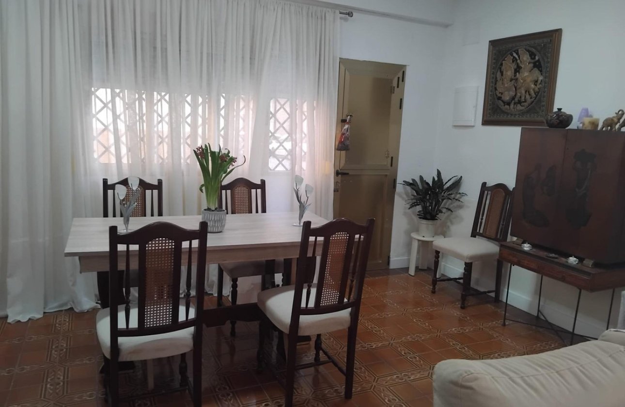 Reventa - Apartamento / piso -
Villajoyosa - Villajoyosa Centro