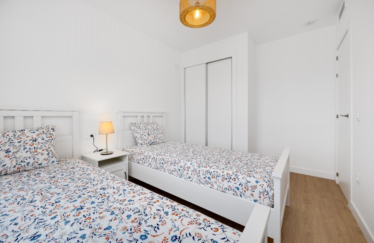 Reventa - Apartamento / piso -
Villamartin - PAU 8