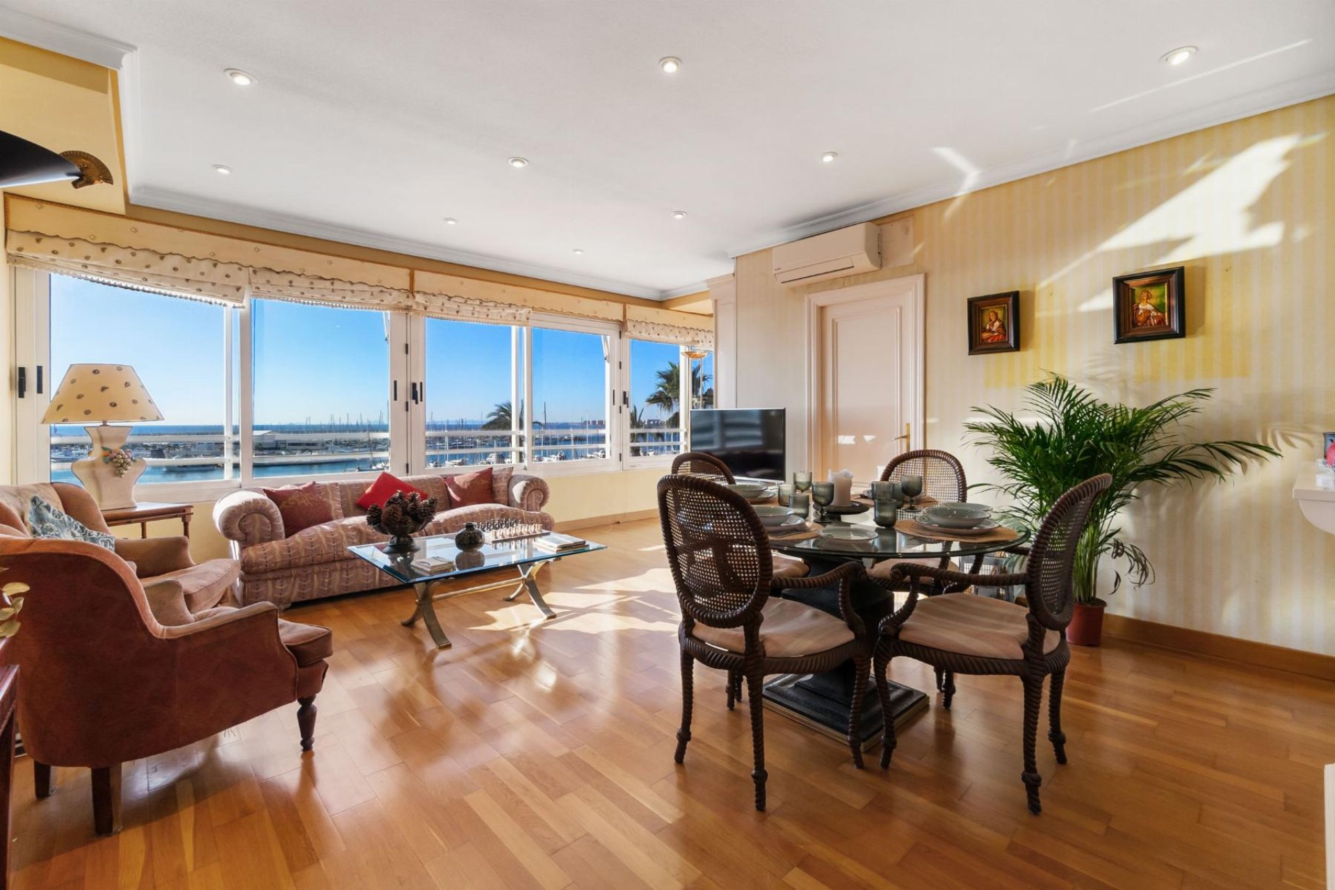 Reventa - Apartamento -
Torrevieja - CLUB NAUTICO TORREVIEJA