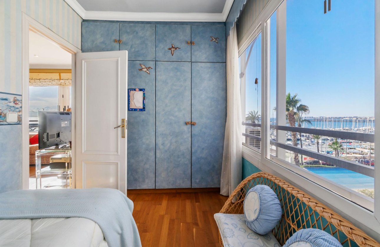 Reventa - Apartamento -
Torrevieja - CLUB NAUTICO TORREVIEJA