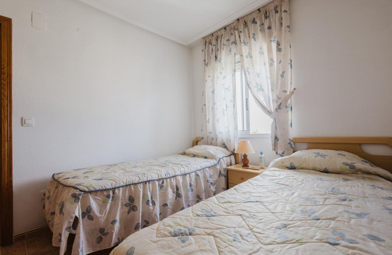 Reventa - Apartamento -
Torrevieja - Parque de Las Naciones