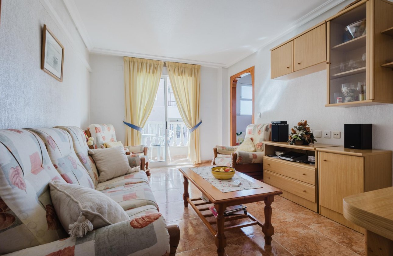 Reventa - Apartamento -
Torrevieja - Parque de Las Naciones