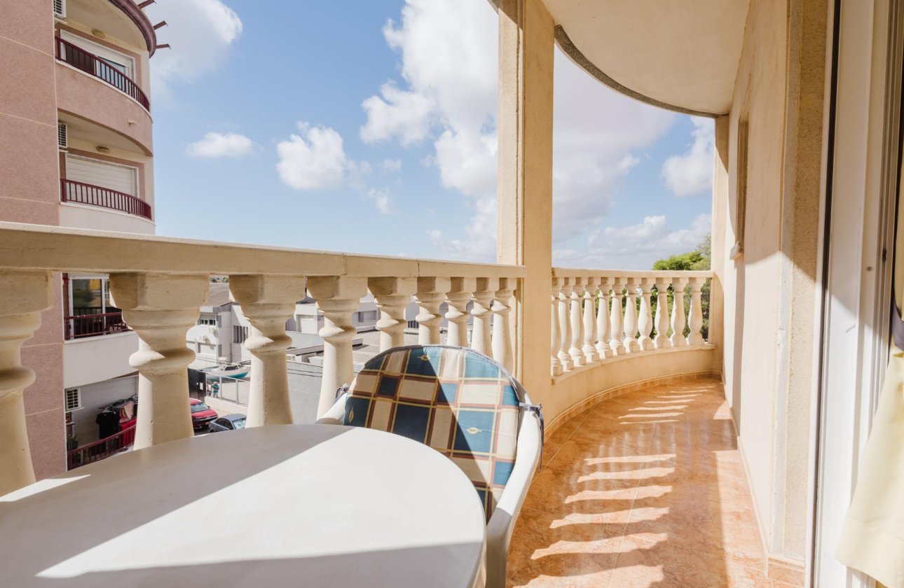 Reventa - Apartamento -
Torrevieja - Parque de Las Naciones