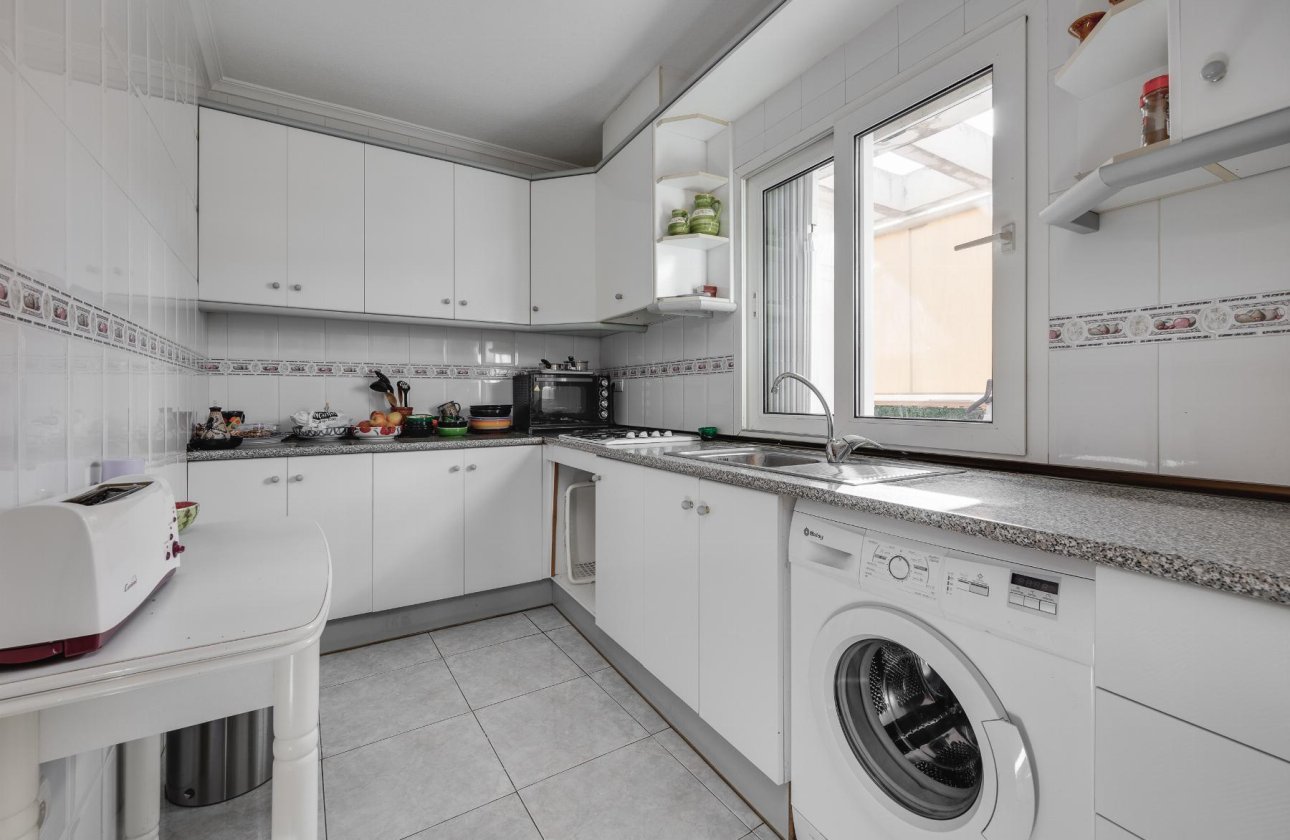 Reventa - Apartamento -
Torrevieja - Parque de Las Naciones