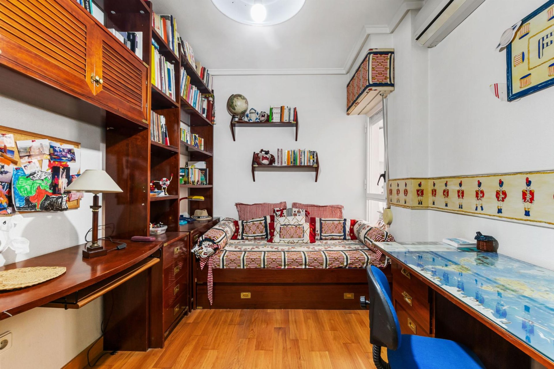 Reventa - Apartamento -
Torrevieja - Piscinas naturales