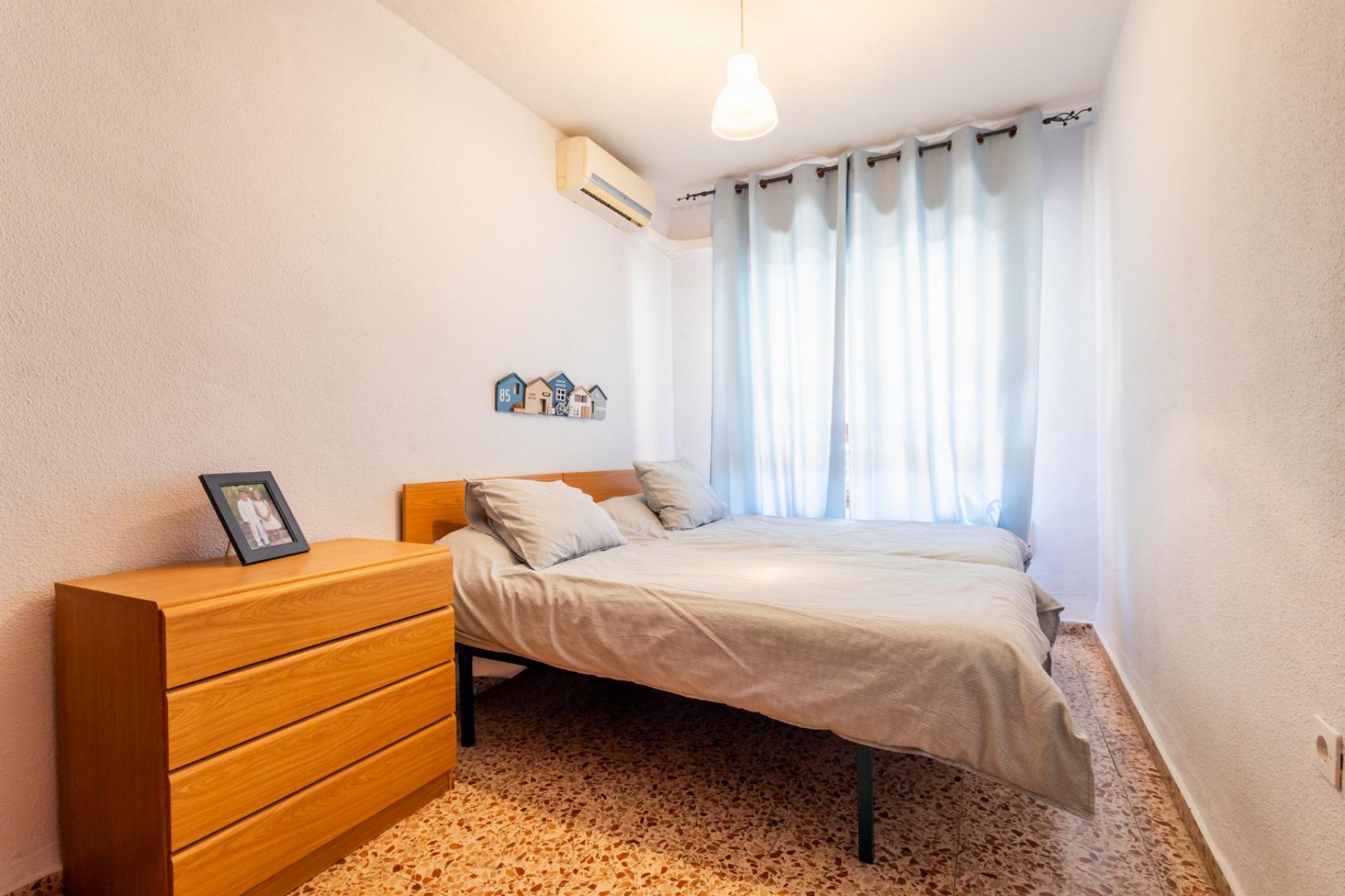 Reventa - Apartamento -
Torrevieja - playa de los naufragos