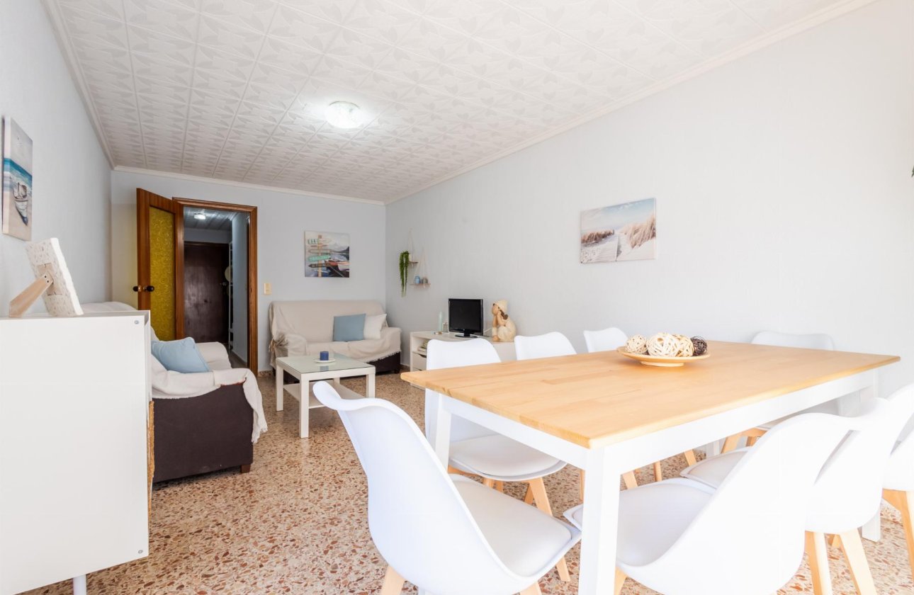 Reventa - Apartamento -
Torrevieja - playa de los naufragos