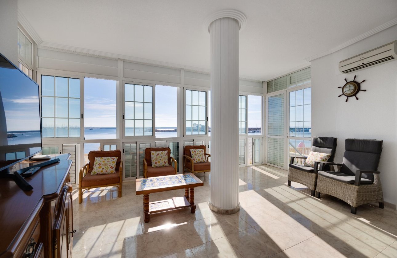 Reventa - Apartamento -
Torrevieja - Playa del Acequión